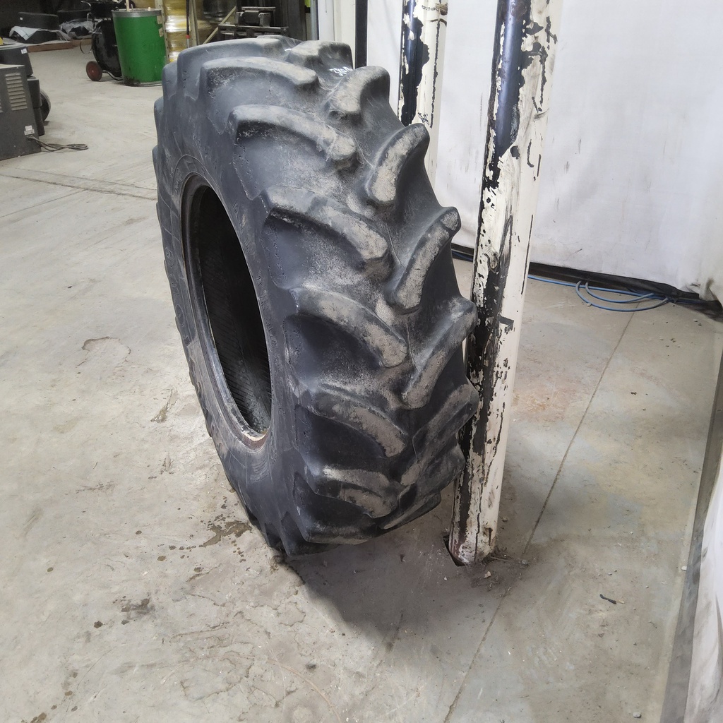 380/85R24 Firestone Radial All Traction 6000 R-1W 131B 60%