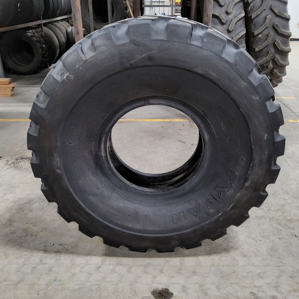16.00/R20 Goodyear Farm AT-3A Military E-3/G-3/L-3 174B, M (22 Ply)