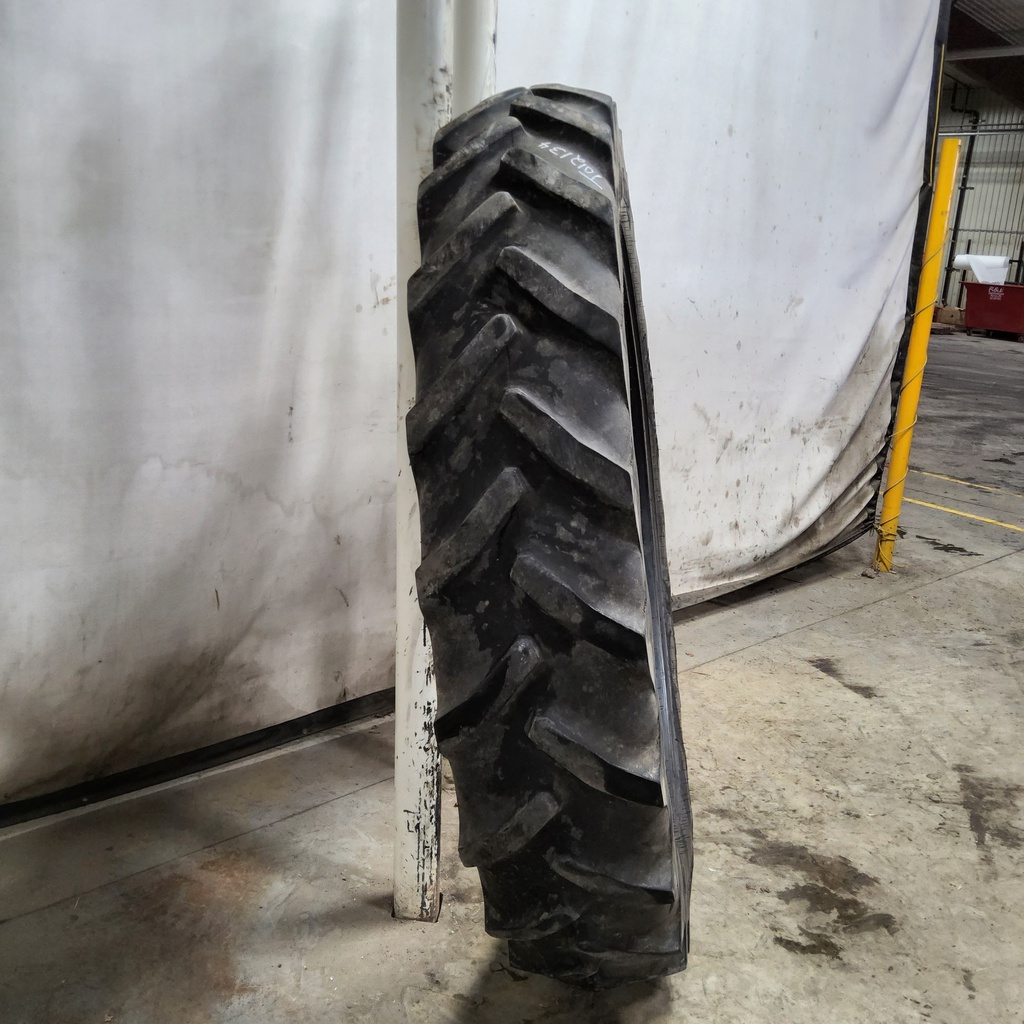 380/90R54 Goodyear Farm DT800 Super Traction R-1W 152B