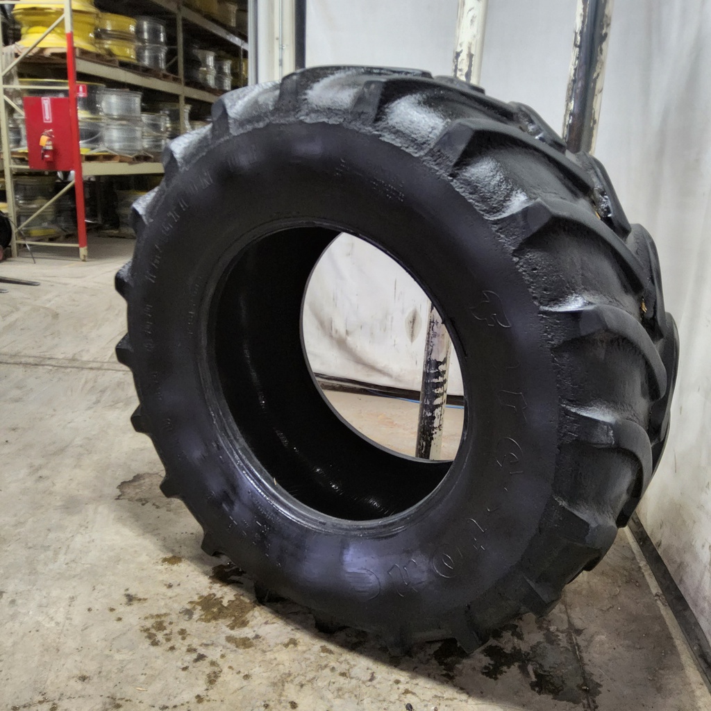 710/70R38 Firestone Radial All Traction DT R-1W 166B 35%