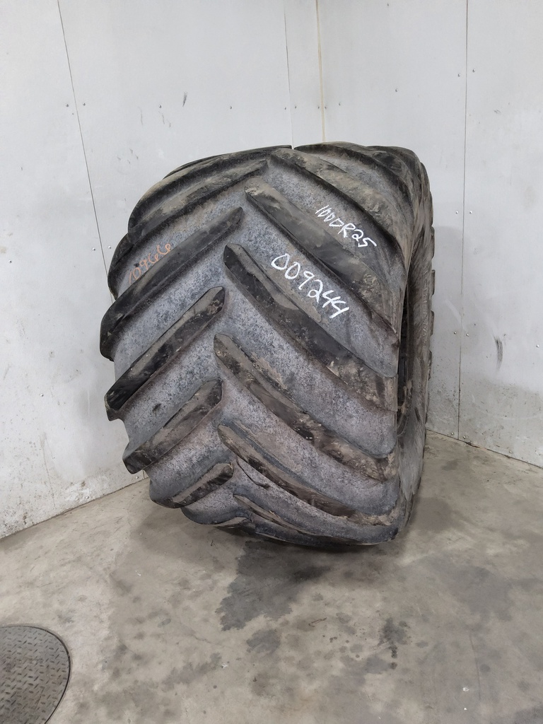 1000/50R25 Michelin MegaXBib R-1 172A8 70%