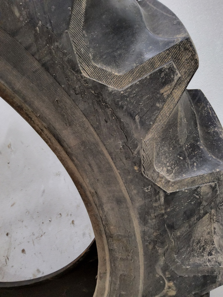 15.5/-38 Firestone Deep Tread , C (6 Ply)
