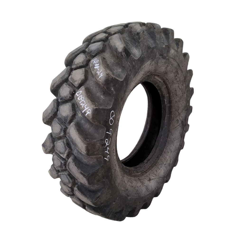 14.00/-24 Galaxy Giraffe XLW L-2 , H (16 Ply) 99%