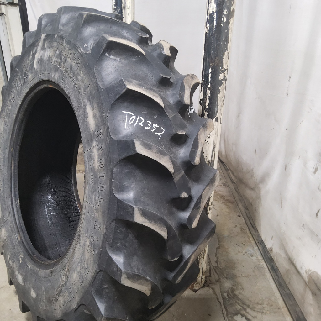 420/90R30 Firestone Radial All Traction DT R-1W 145B