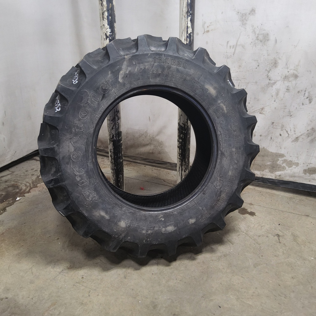 420/90R30 Firestone Radial All Traction DT R-1W 145B