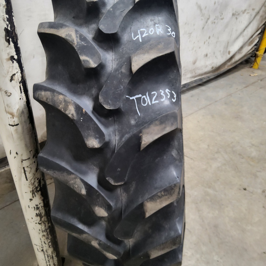 420/90R30 Firestone Radial All Traction DT R-1W 145B 75%