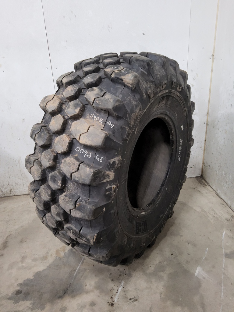 540/70R24 Michelin XMCL R-4 168B 75%