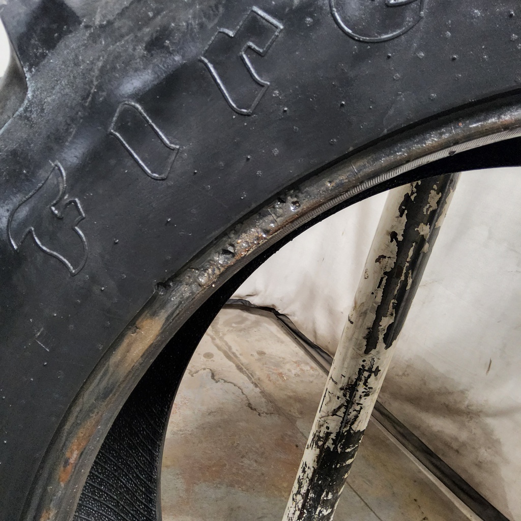 18.4/R46 Firestone Radial All Traction 23 R-1 155A8, F (12 Ply) 60%