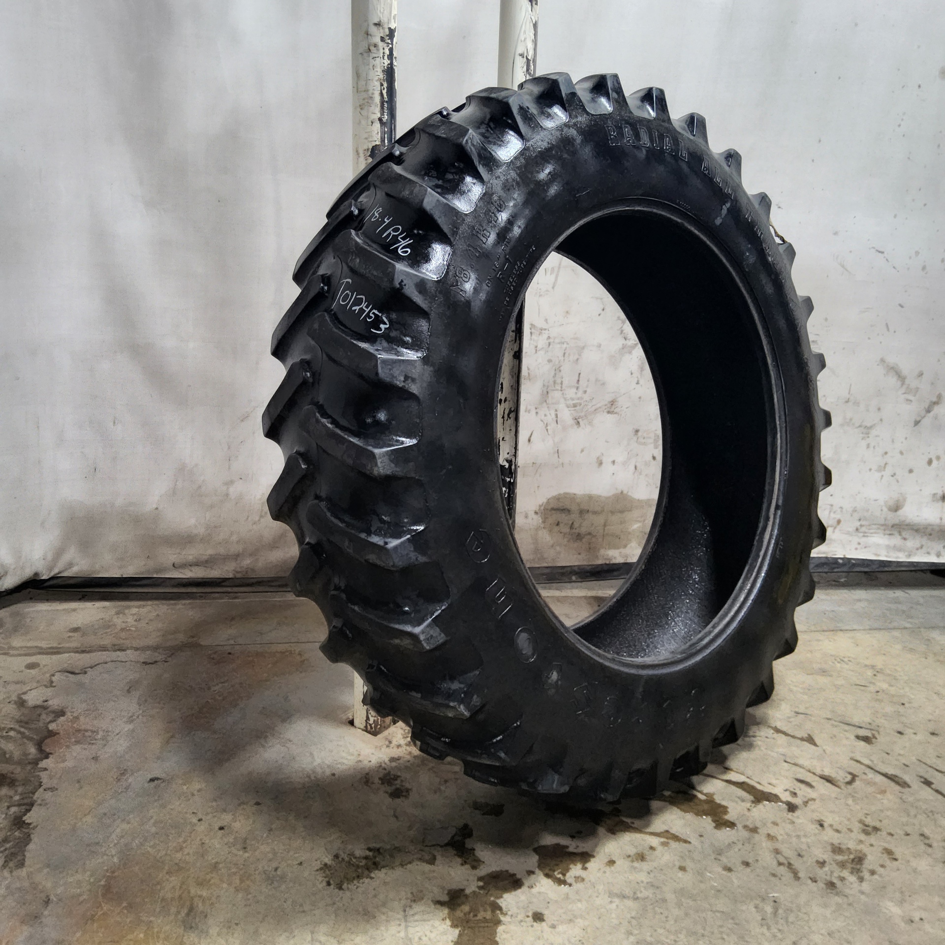 Used18.4/R46 Firestone Radial All Traction 23 R-1 Agricultural Tires ...