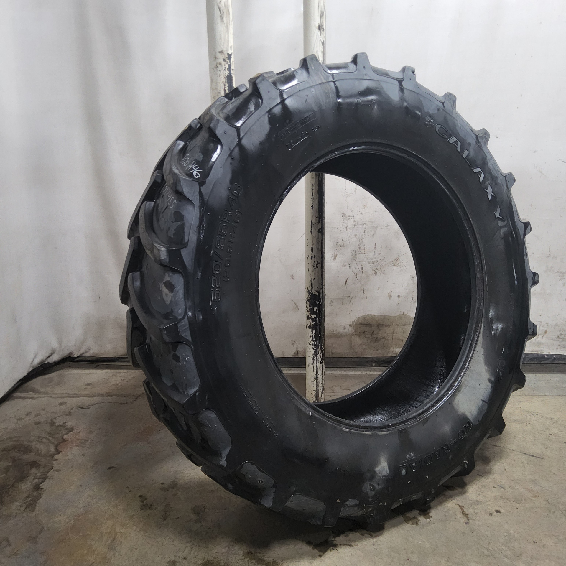 Used520/85R46 Galaxy Earth Pro R-1W Agricultural Tires for Sales | NTS ...