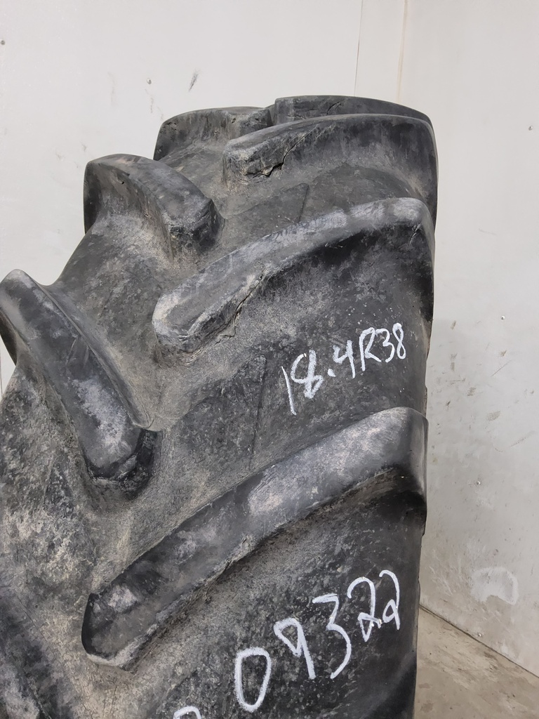 18.4/R38 Michelin AgriBib R-1W 143B 70%