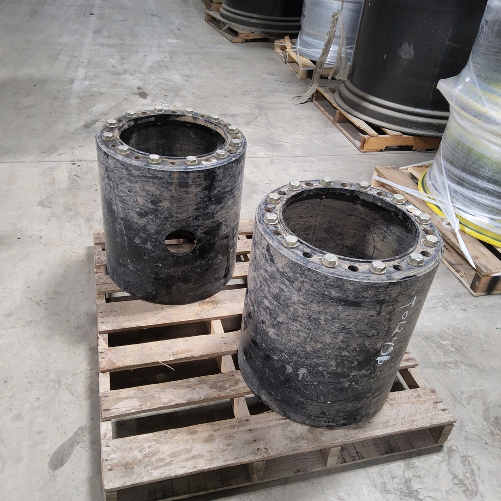 12-Hole 21.5"L FWD Spacer, Black