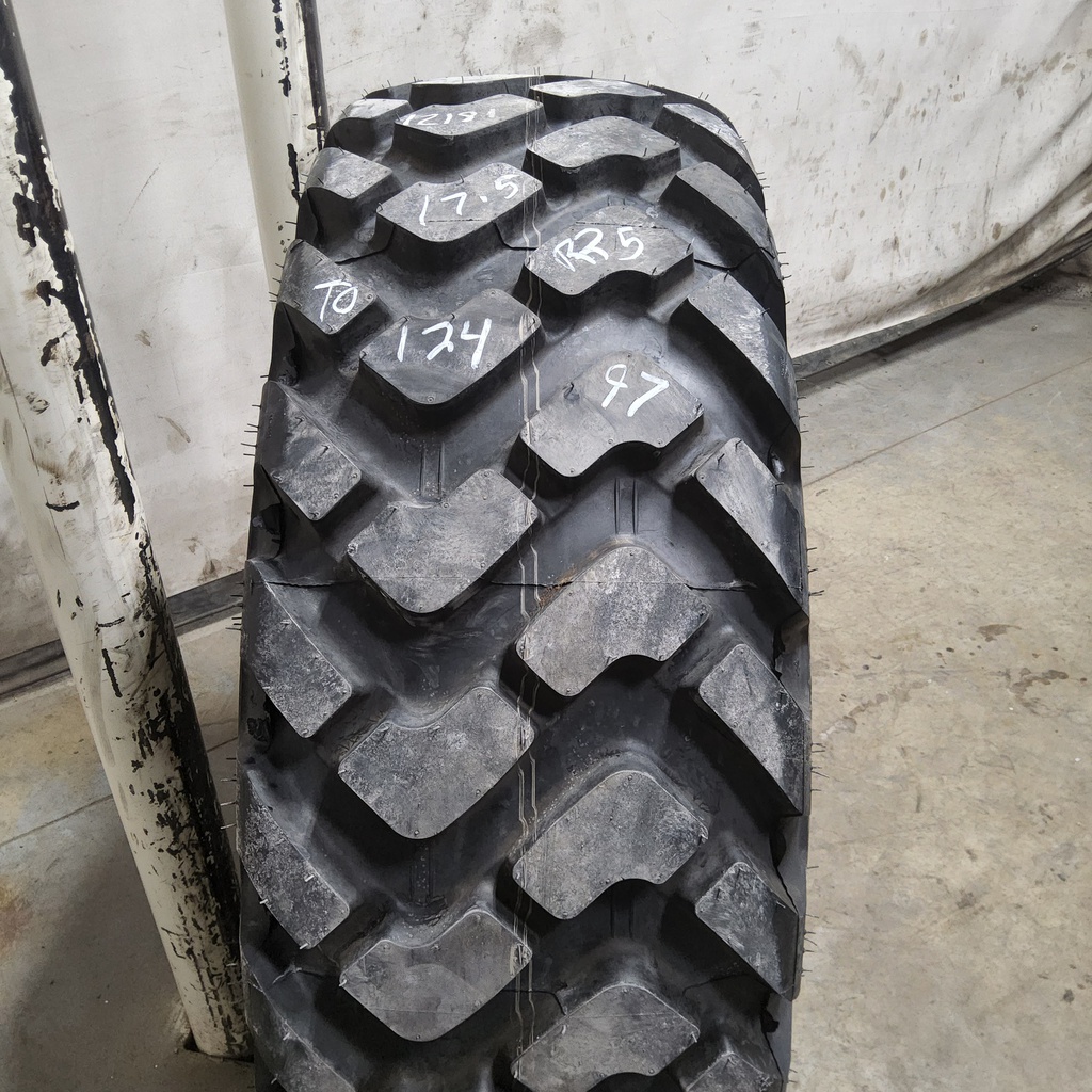 17.5/R25 Michelin XTLA G-2/L-2 1* 99%