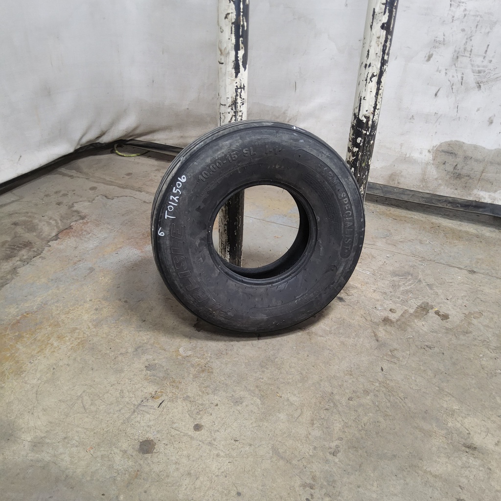 10.00/-15 Carlisle Farm Specialist I-1 , D (8 Ply) 99%