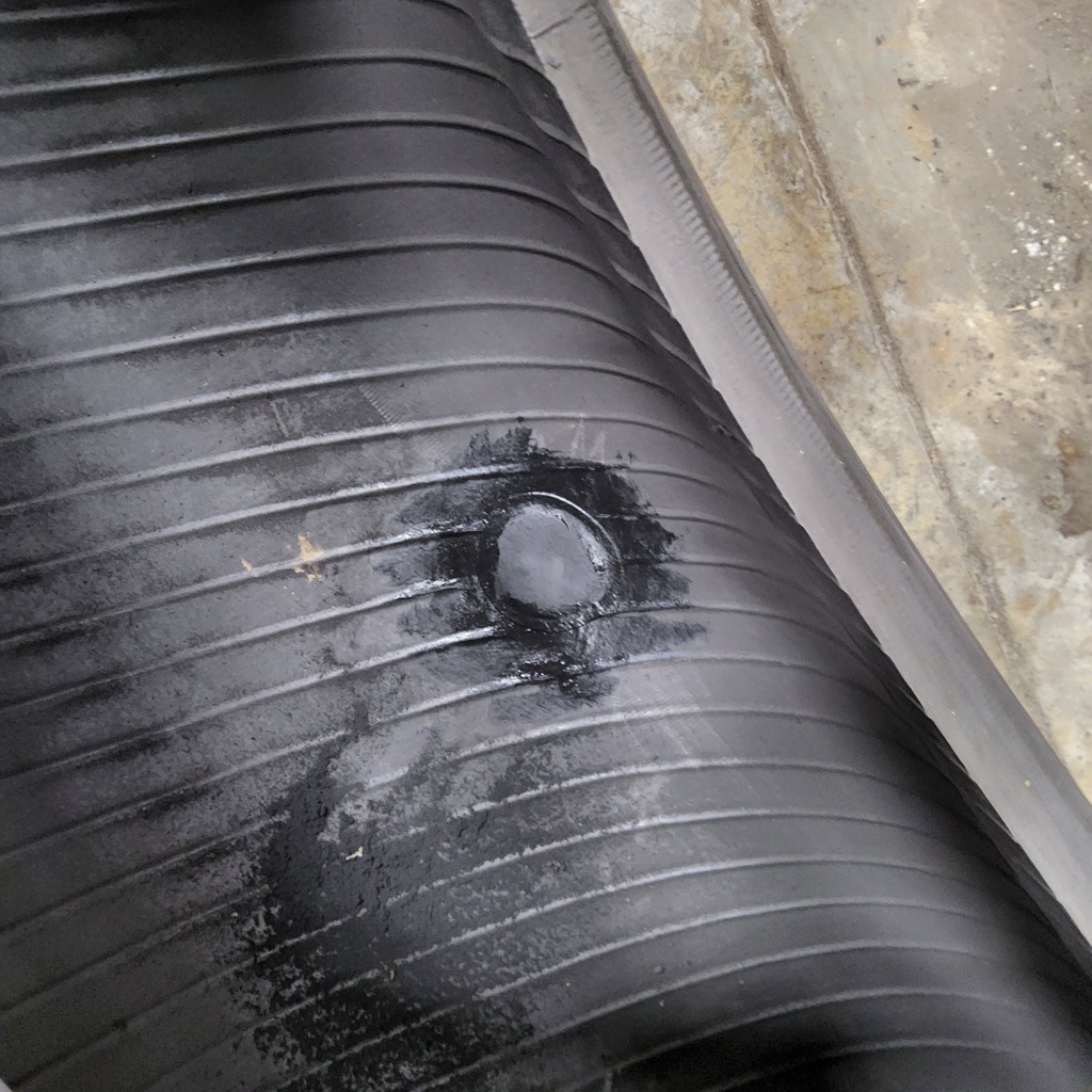 270/95R54 Kleber Super 3 R-1W 157B 70%