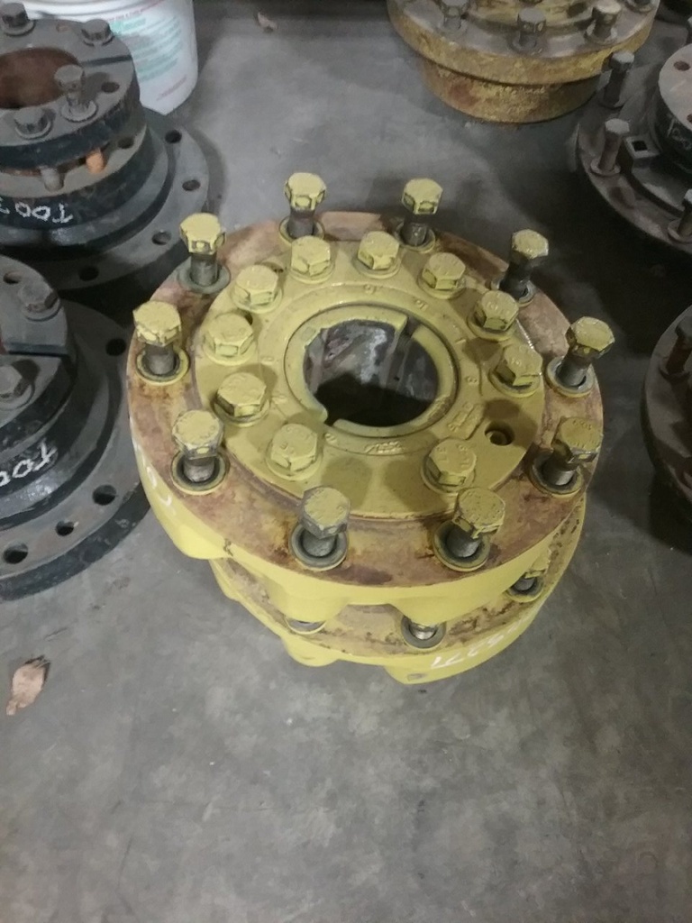 10-Hole Wedg-Lok OE Style, 4.331" (110.007mm) axle, John Deere Yellow