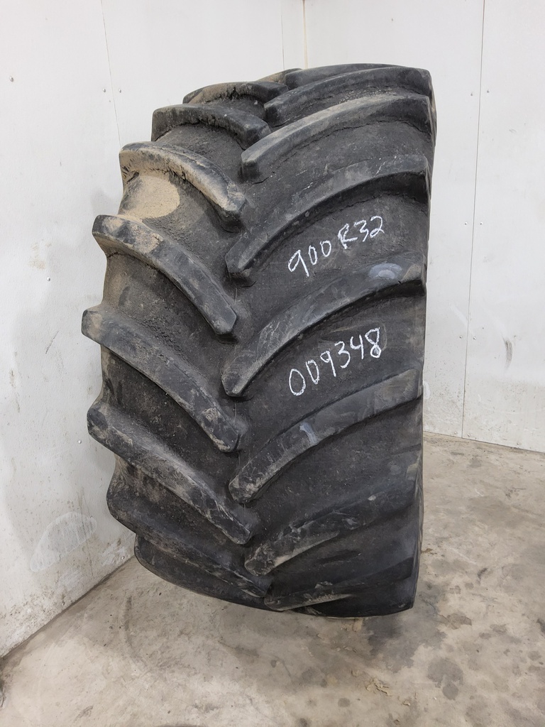 900/60R32 Goodyear Farm DT830 Optitrac R-1W 176B 65%