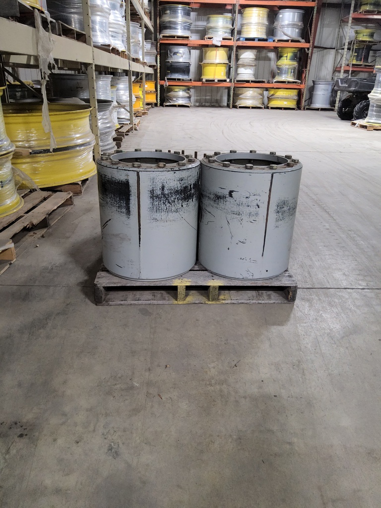 12-Hole 22"L FWD Spacer, Agco Corp Gray
