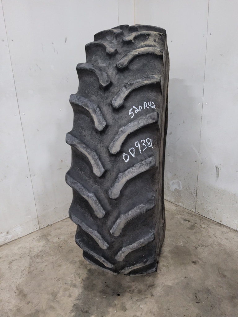 520/85R42 Goodyear Farm UltraTorque Radial R-1 157A8 65%