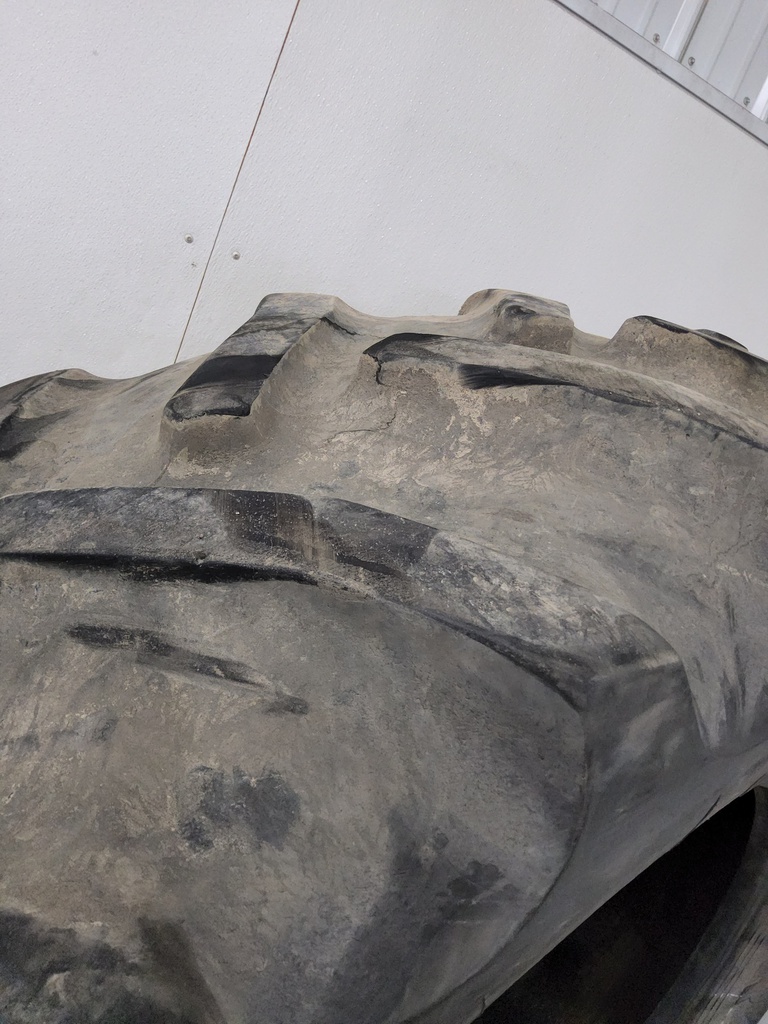 620/70R46 Goodyear Farm DT820 Super Traction R-1W 167B 50%