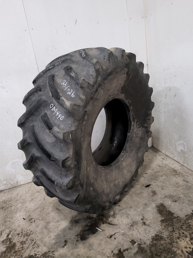 23.1/-26 Titan Farm Hi Traction Lug R-1 , F (12 Ply) 60%