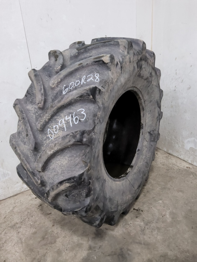 600/65R28 Firestone Maxi Traction R-1 154A/A8