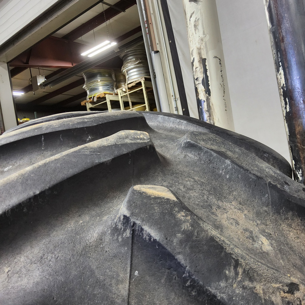 20.8/R38 Goodyear Farm Dyna Torque Radial R-1 141B 70%