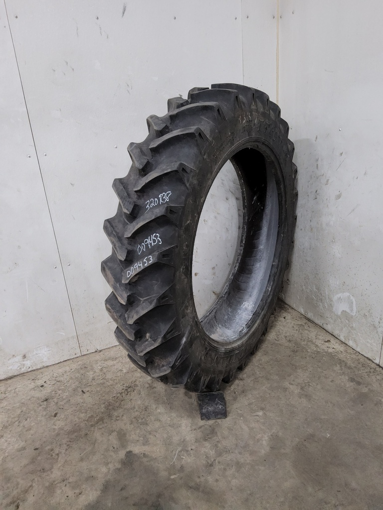 320/85R38 Titan Farm TT49V Radial R-1W 138B 75%