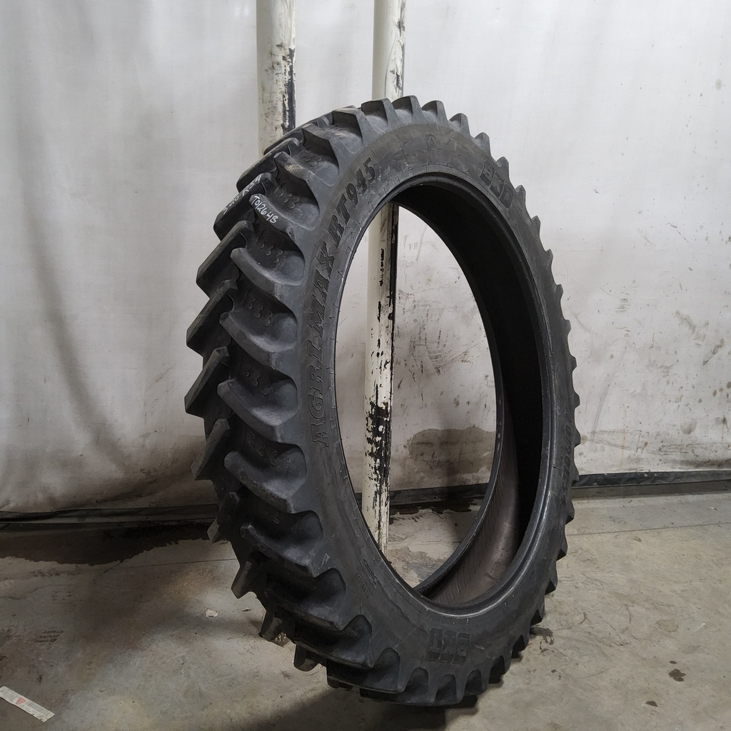 320/90R54 BKT Tires Agrimax RT 945 R-1W 155A8 80%