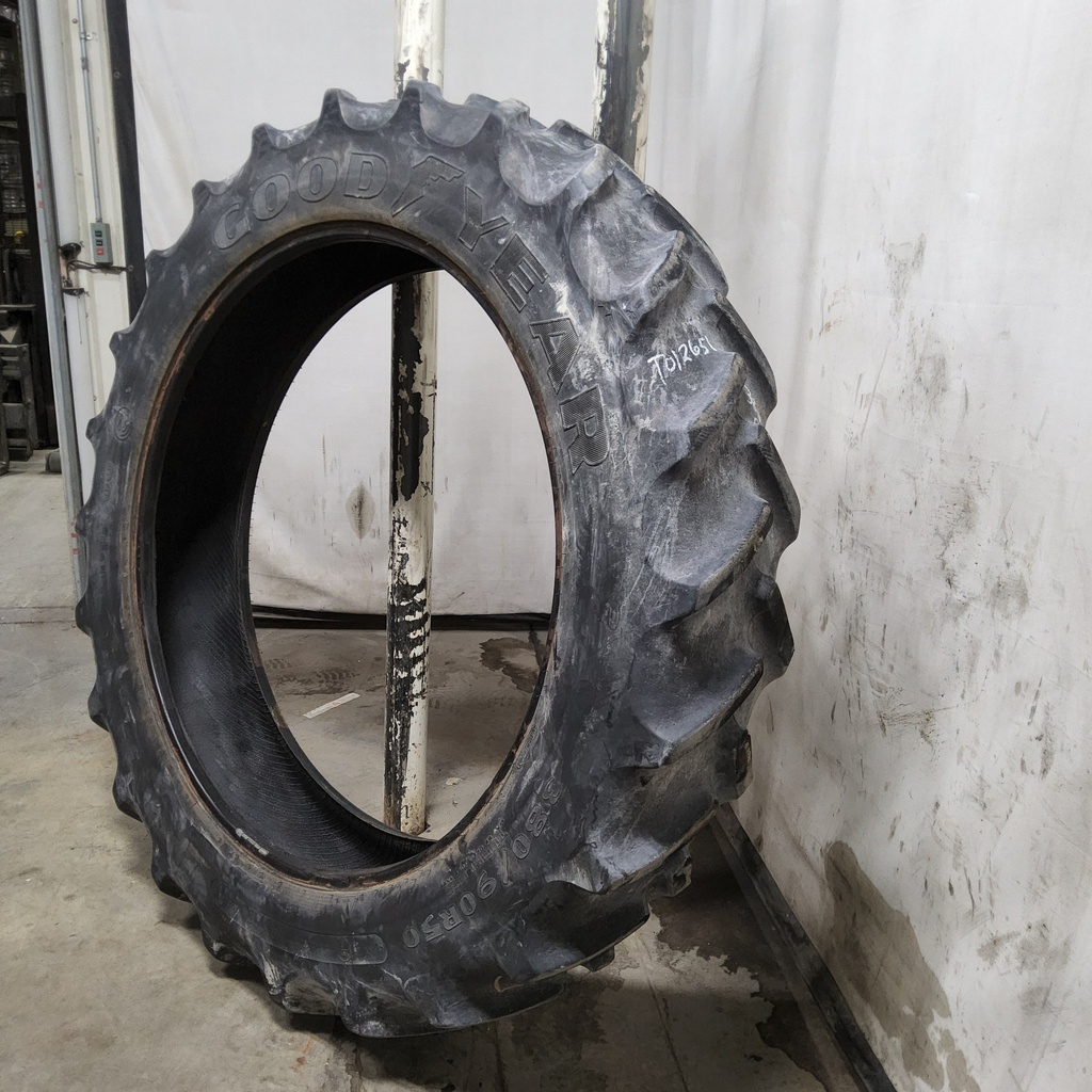 380/90R54 Goodyear Farm DT800 Super Traction R-1W 152B 60%