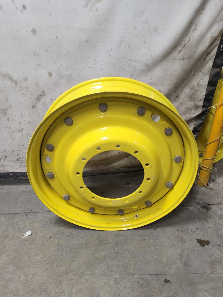 12-Hole Stub Disc Center for 38"-54" Rim, John Deere Yellow
