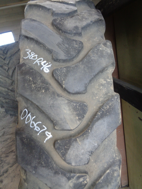 380/90R46 Titan Farm Hi Load Radial R-1S 162 B 60%
