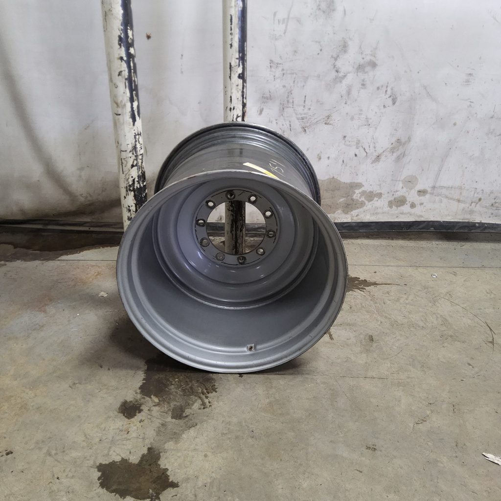 30"W x 32"D, Case IH Silver Mist 10-Hole Formed Plate