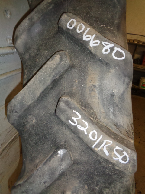 320/90R50 Goodyear Farm DT800 Optitrac R-1W 161 B 65%