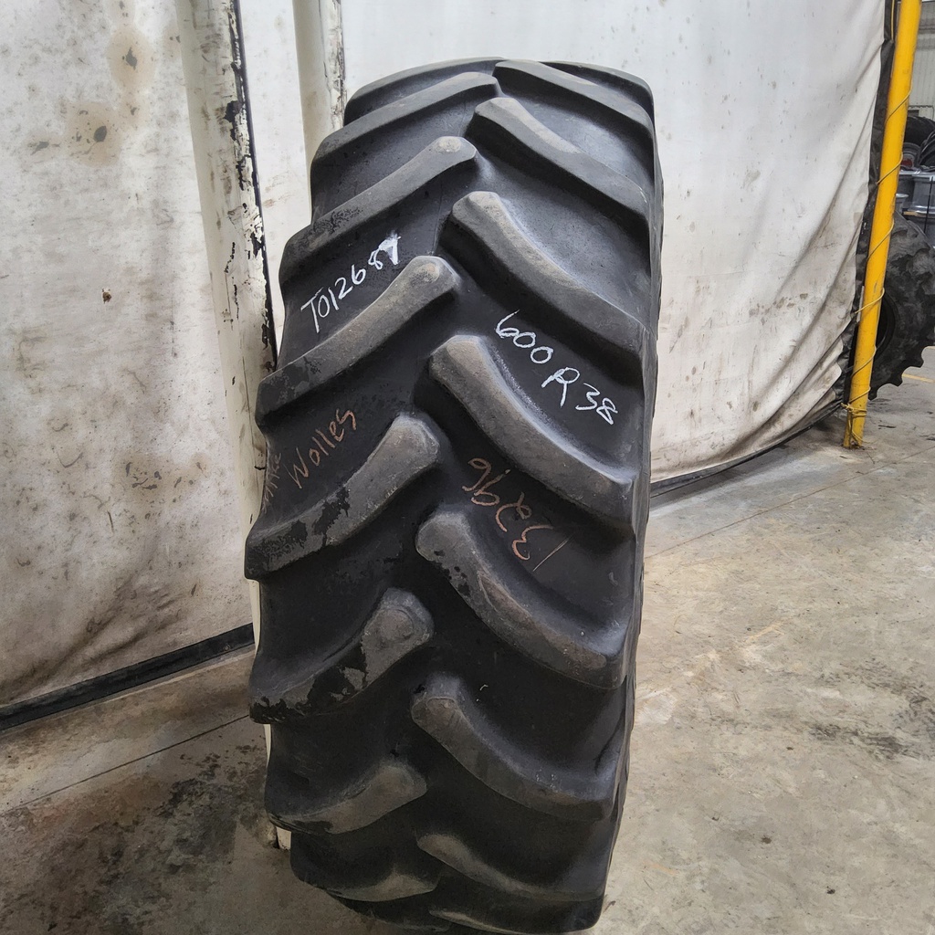 600/65R38 Firestone Radial 9000 R-1W 153B