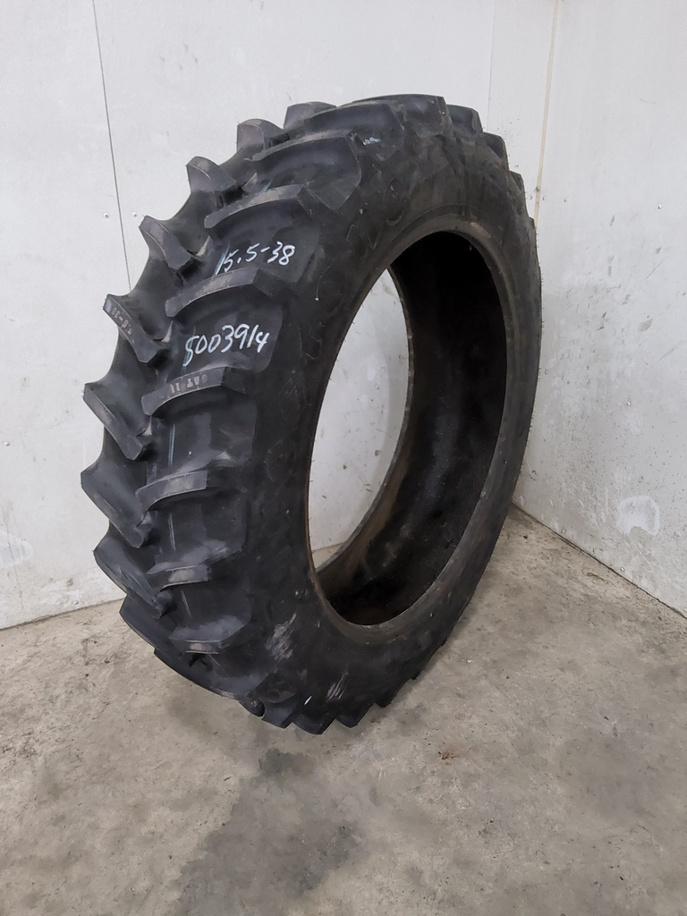15.5/-38 Firestone Super All Traction II 23 R-1 , D (8 Ply) 99%