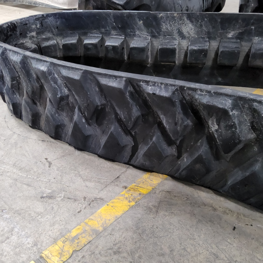 16" Camoplast Track 2500 John Deere 8000T