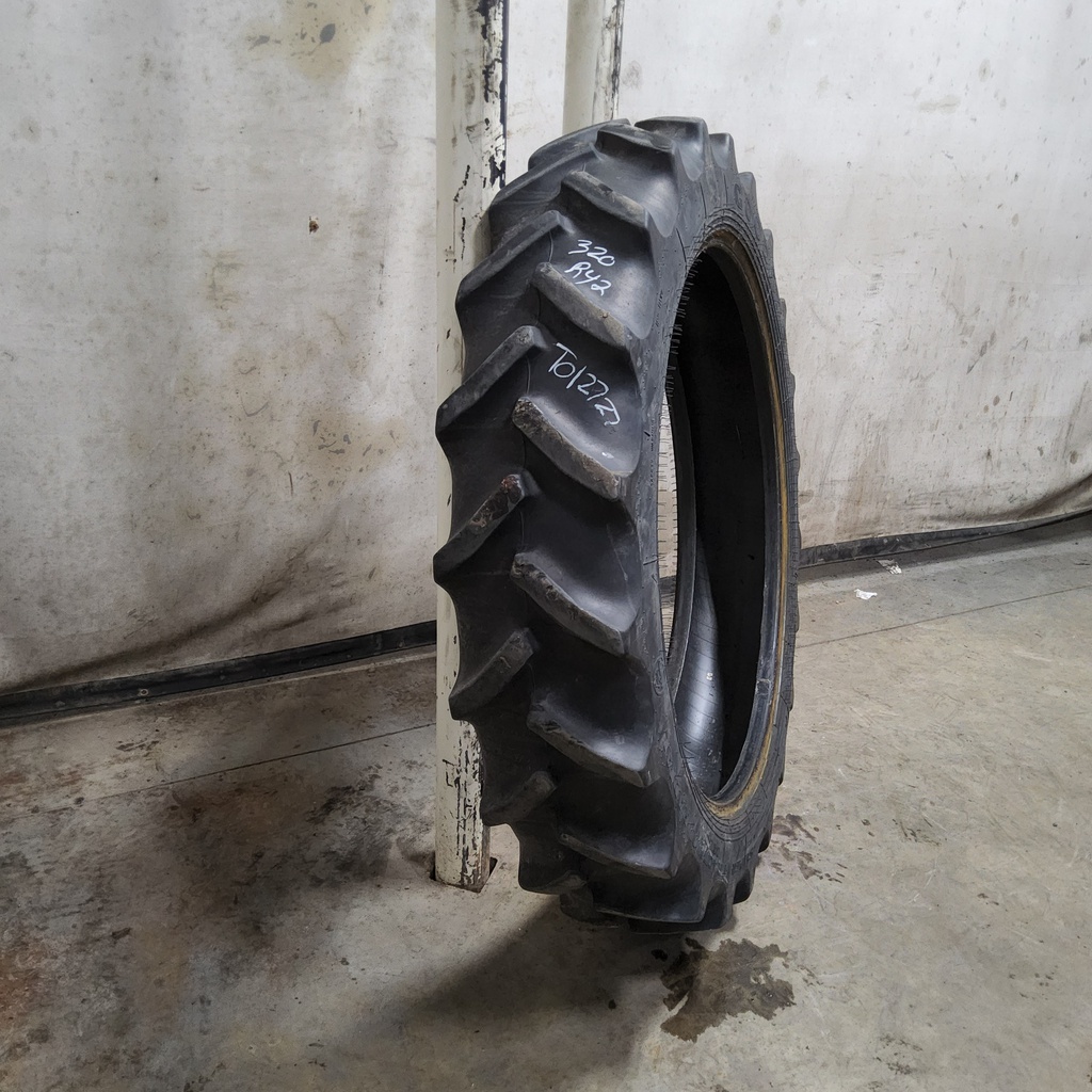 IF 320/80R42 Goodyear Farm DT800 Super Traction R-1W 149D 60%