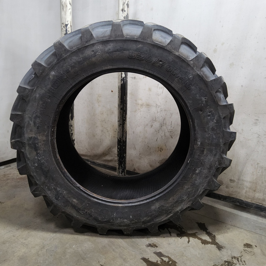 620/70R46 Firestone Maxi Traction R-1W 167B 95%