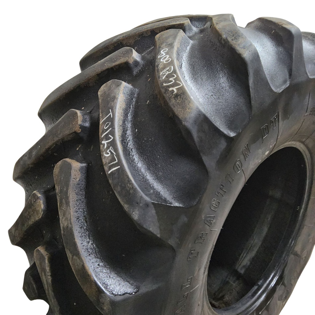 800/65R32 Firestone Radial All Traction DT R-1W 172A8 85%