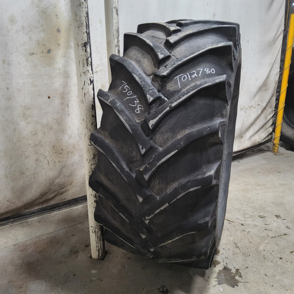 750/65-38 Trelleborg Twin 414 R-1 A8, D (8 Ply)