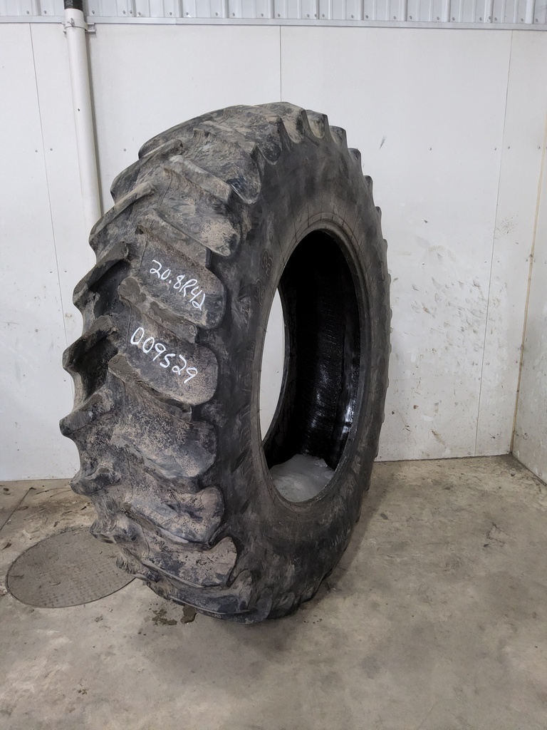 20.8/R42 Firestone Radial 23 155A8