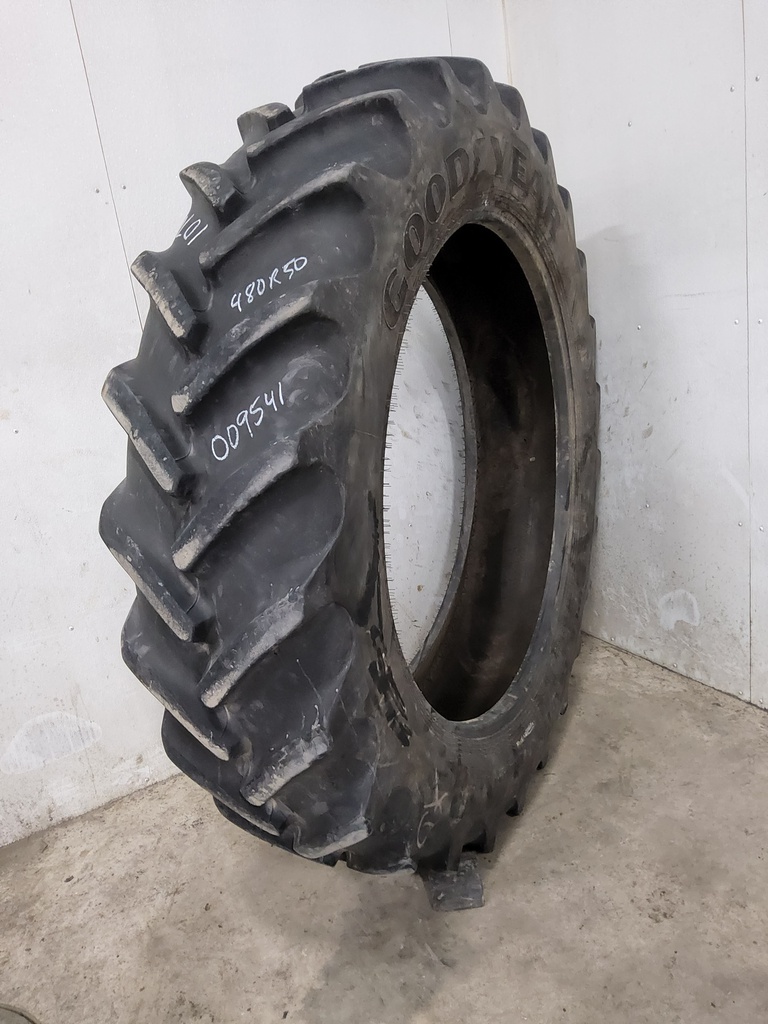 480/80R50 Goodyear Farm DT800 Super Traction R-1W 159B 70%