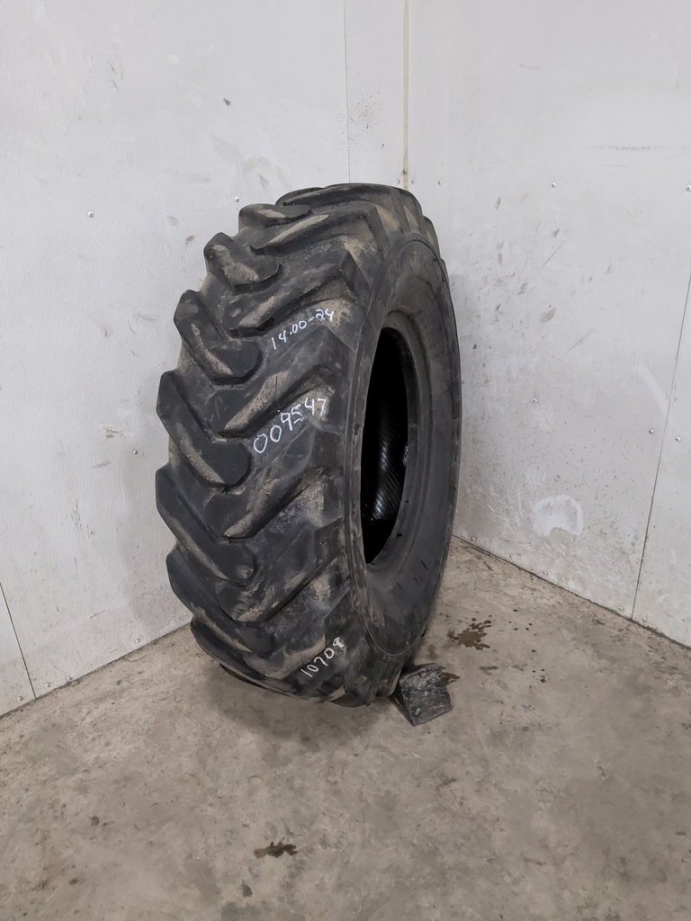 14.00/-24 Goodyear SGG-2A Grader SL  G-2 , F (12 Ply) 70%