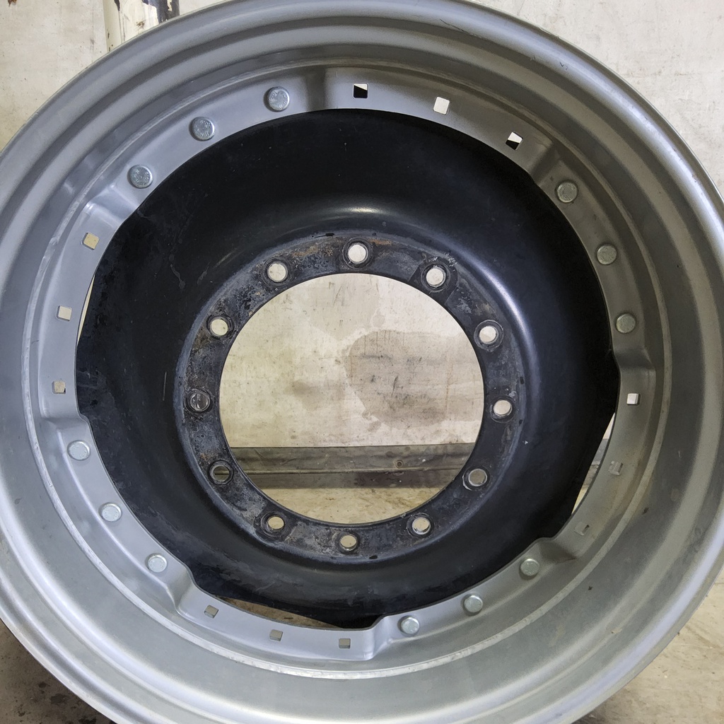 12-Hole Waffle Wheel (Groups of 3 bolts) Center for 38"-54" Rim, Black