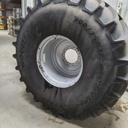900/75R32 Goodyear Farm DT830 Optitrac R-1W on Case IH Silver Mist 10-Hole Formed Plate 80%