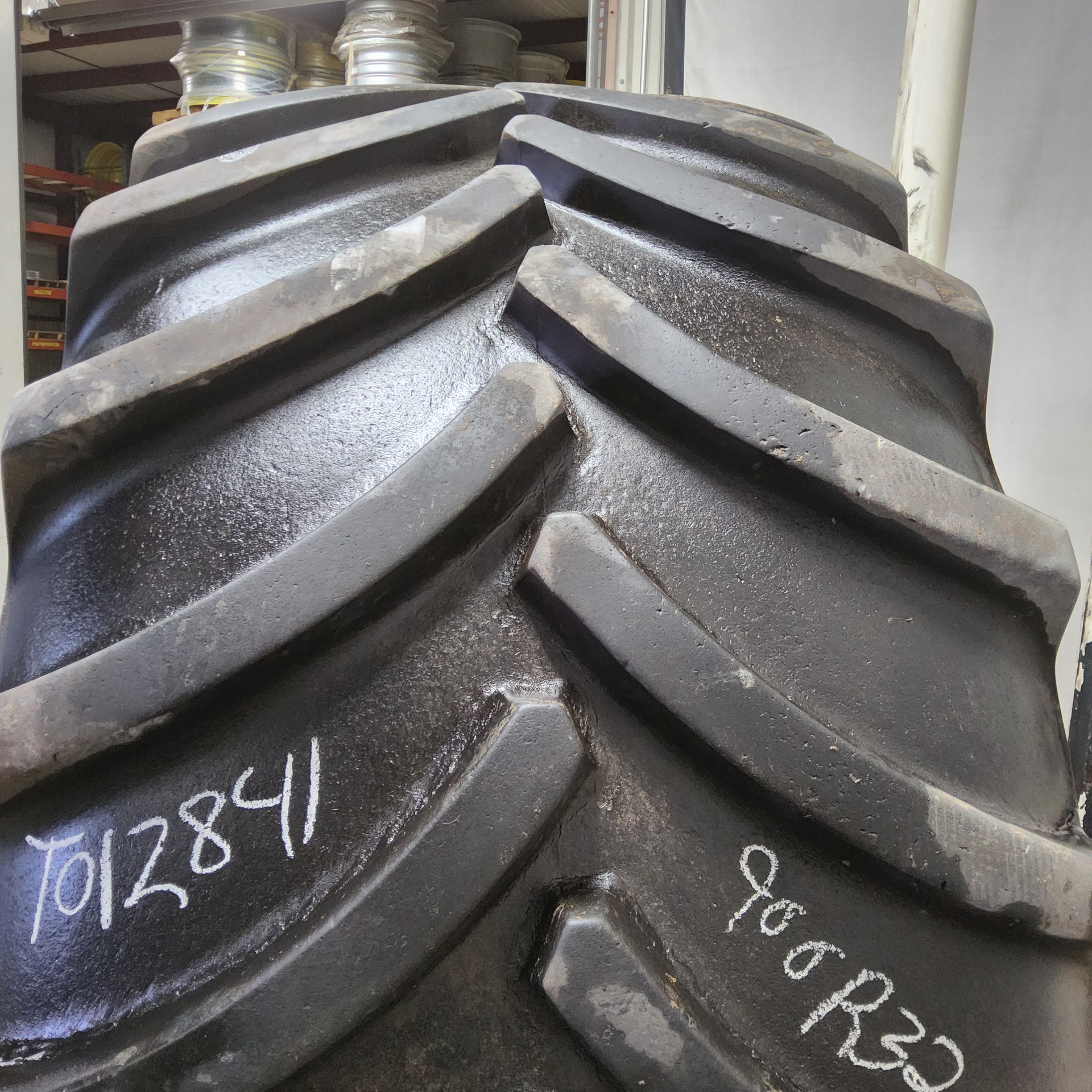 Used900/75R32 Goodyear Farm DT830 Optitrac R1W Agricultural Tires for