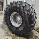 900/75R32 Goodyear Farm DT830 Optitrac R-1W on Case IH Silver Mist 10-Hole Formed Plate 80%
