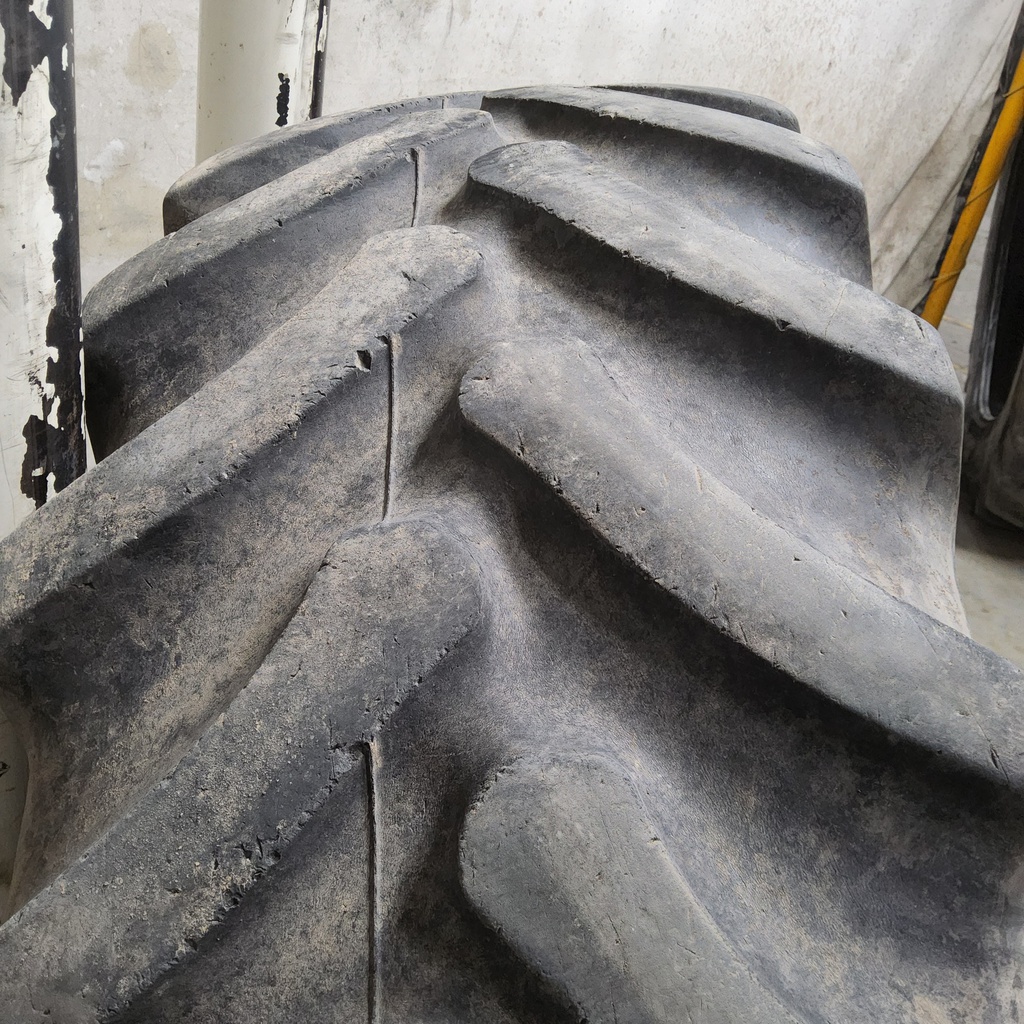 420/90R30 Firestone Radial All Traction FWD R-1 142B 50%