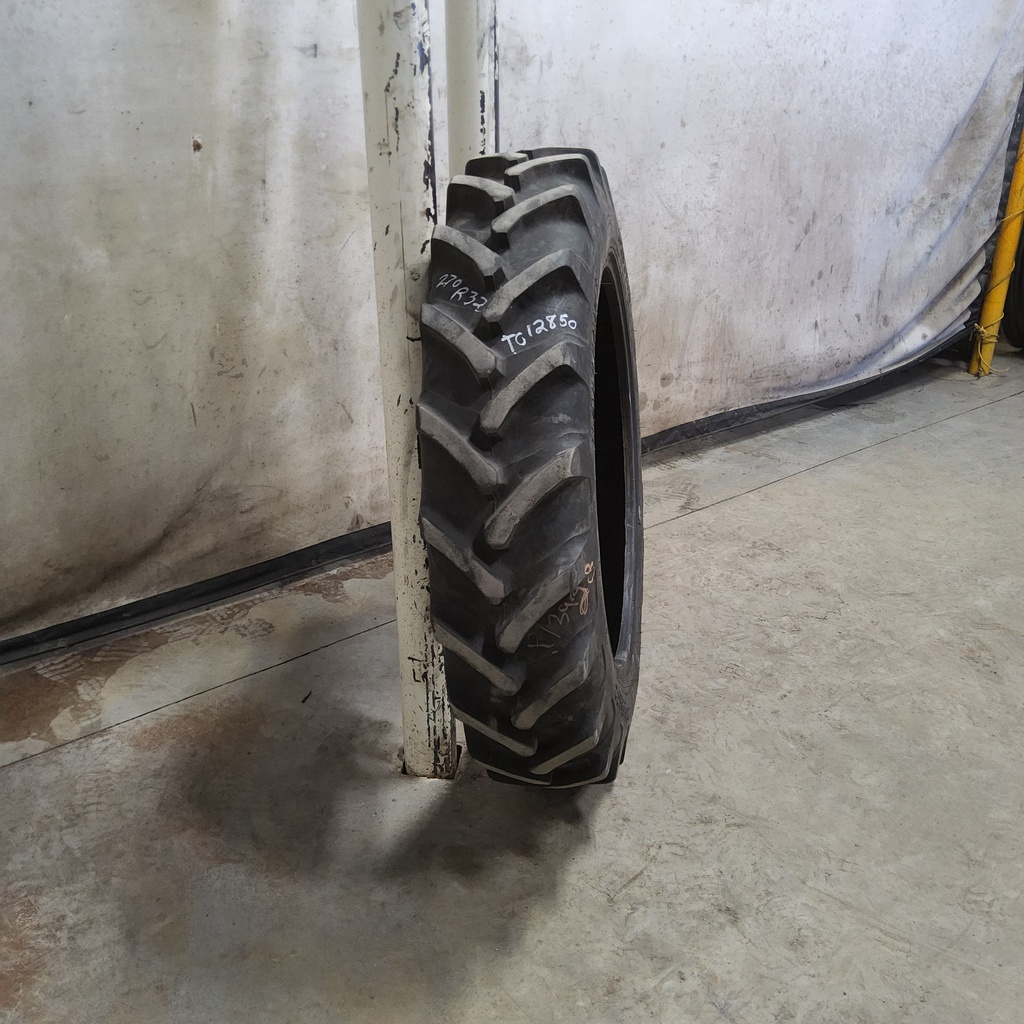 270/95R32 Alliance A-350 R-1 135A8